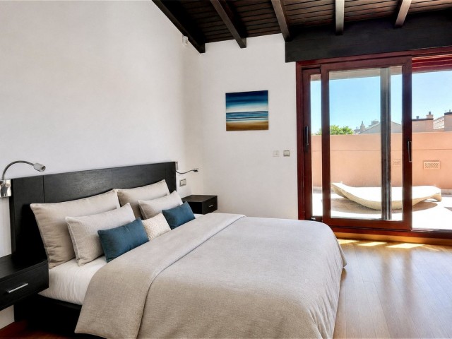 Takvåning i Puerto Banús