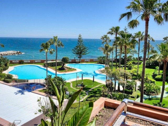 Takvåning i Puerto Banús