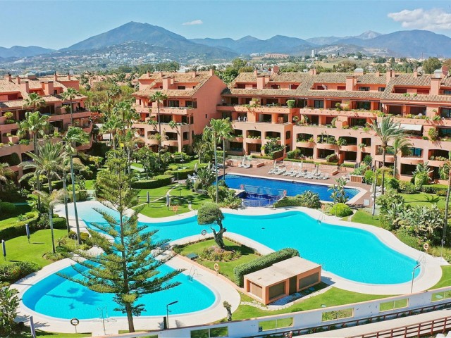 Takvåning i Puerto Banús