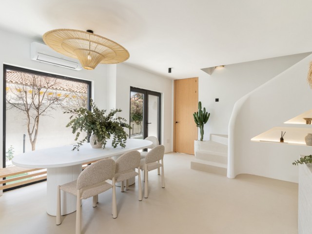 5 Bedrooms Villa in El Pinillo