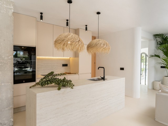 5 Bedrooms Villa in El Pinillo
