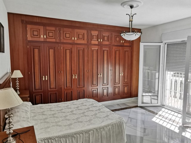 5 Bedrooms Villa in Estepona