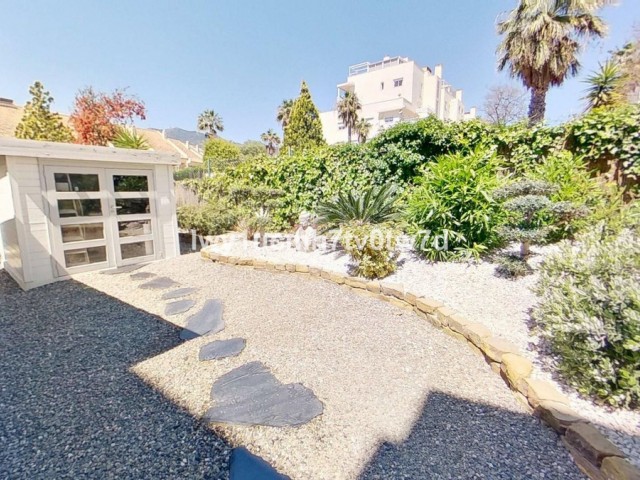 Apartamento con 3 Dormitorios  en Arroyo de la Miel