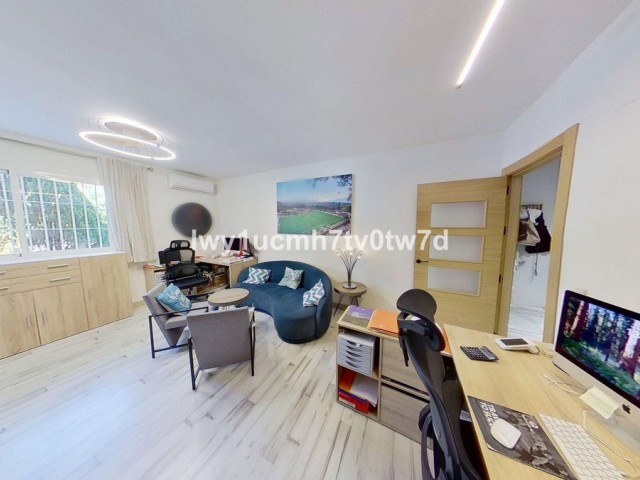 Apartamento con 3 Dormitorios  en Arroyo de la Miel