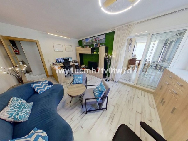 Apartamento con 3 Dormitorios  en Arroyo de la Miel