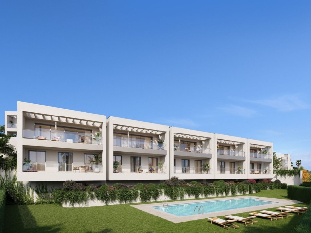 3 Bedrooms Townhouse in Elviria