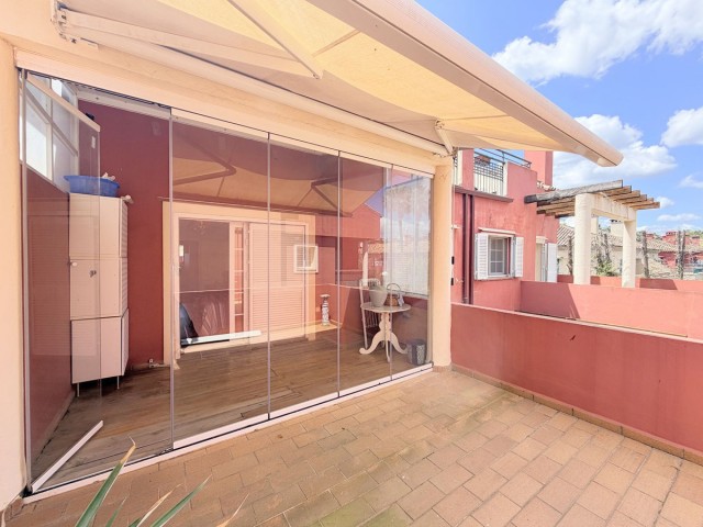 4 Bedrooms Townhouse in Sotogrande