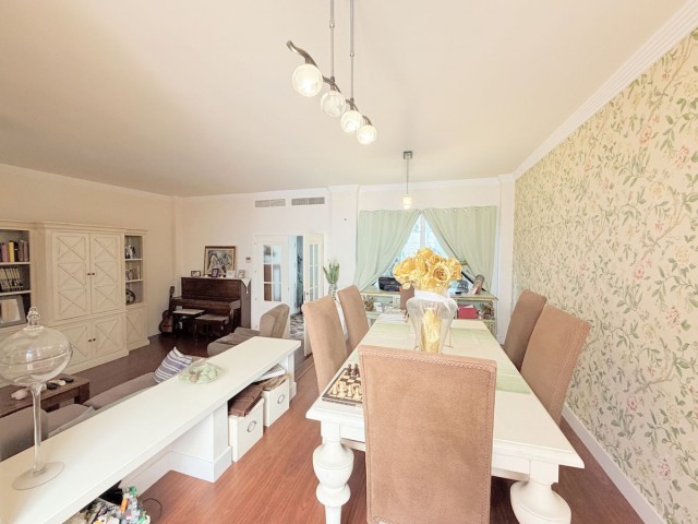 4 Bedrooms Townhouse in Sotogrande