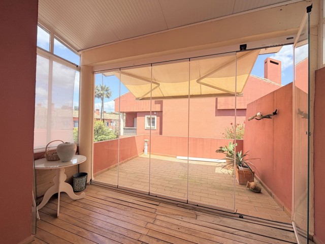 4 Bedrooms Townhouse in Sotogrande