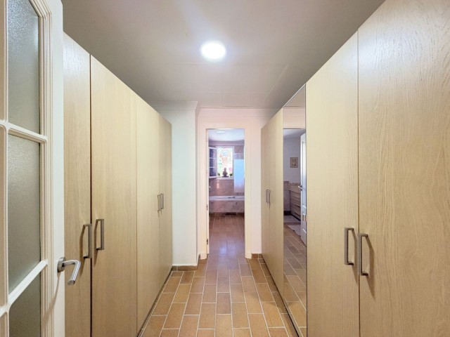 4 Bedrooms Townhouse in Sotogrande