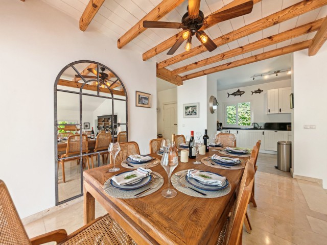 3 Bedrooms Villa in Calahonda