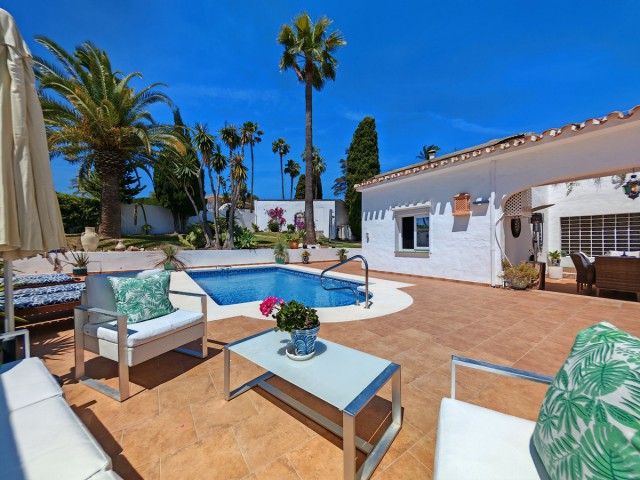 3 Bedrooms Villa in Calahonda