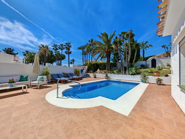 Huvila Calahonda - R5379229