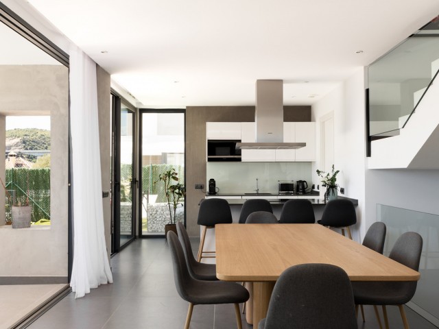 Villa avec 4 Chambres  à Valle Romano