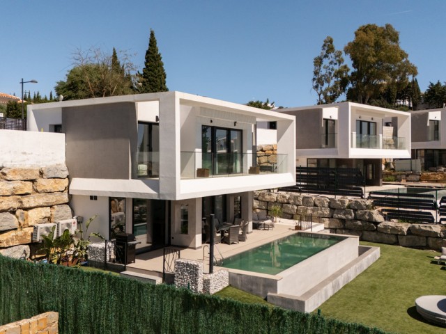 4 Bedrooms Villa in Valle Romano