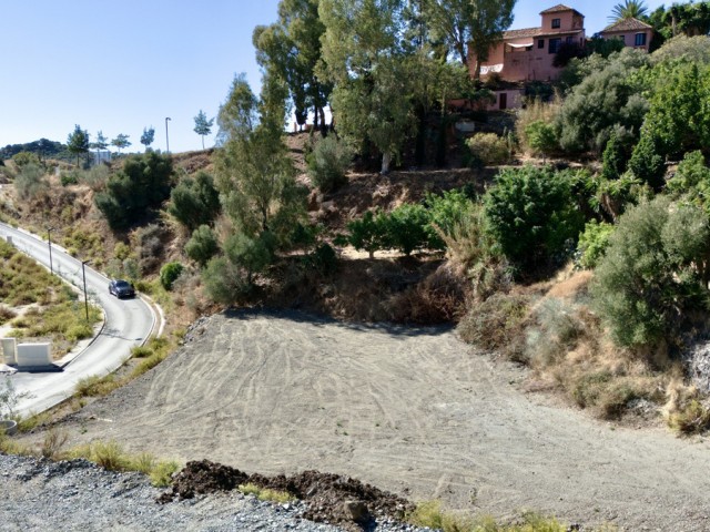  Plot in Benahavís
