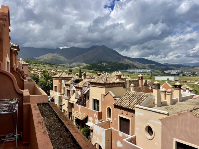 3 Bedrooms Townhouse in Estepona