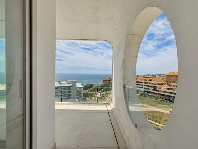 2 Bedrooms Apartment in Fuengirola