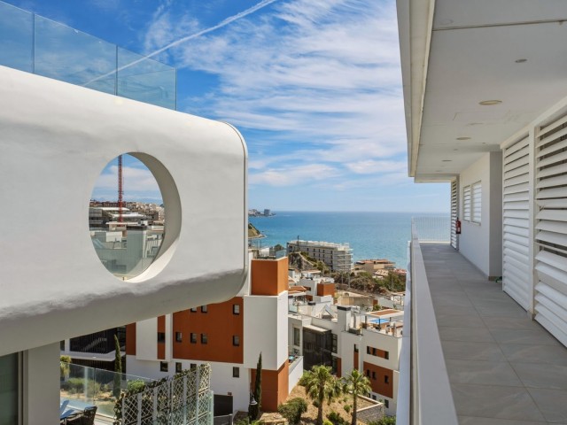 2 Bedrooms Apartment in Fuengirola