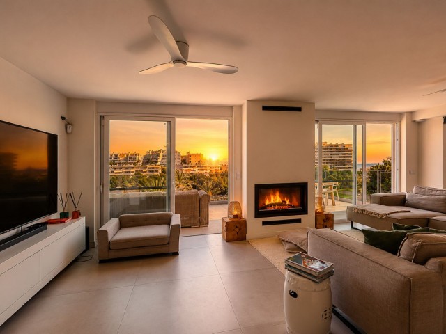5 Bedrooms Villa in Torrequebrada