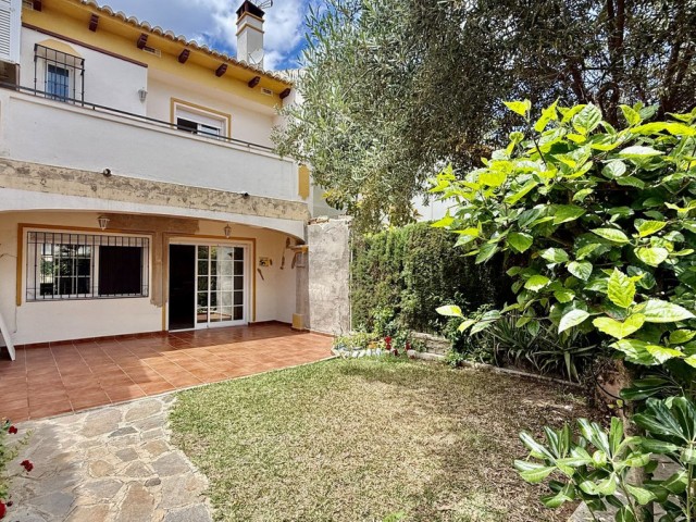 Reihenhaus, Puerto Banús