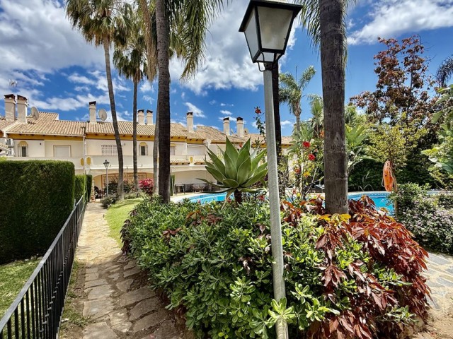 4 Schlafzimmer Reihenhaus in Puerto Banús