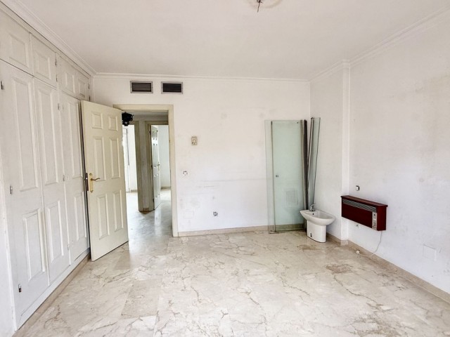 4 Schlafzimmer Reihenhaus in Puerto Banús