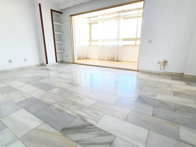 3 Bedrooms Apartment in Fuengirola