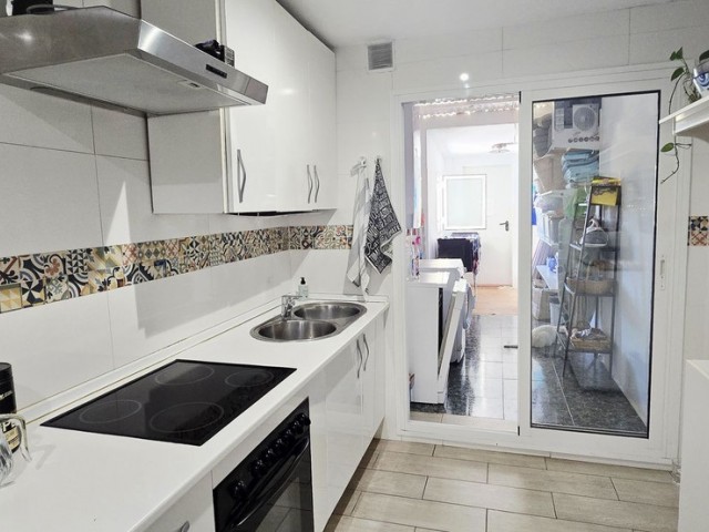4 Bedrooms Apartment in Fuengirola