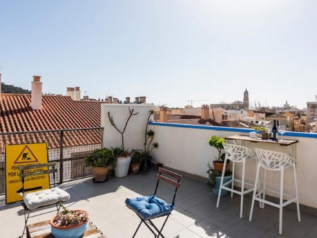 Kattohuoneisto Málaga Centro
