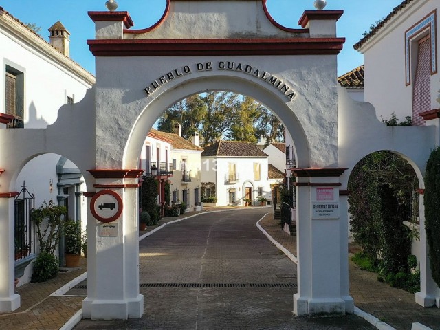 2 Schlafzimmer Reihenhaus in Guadalmina Baja