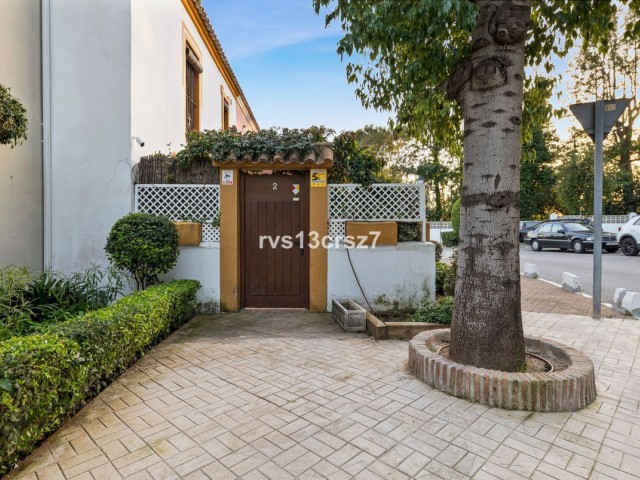2 Schlafzimmer Reihenhaus in Guadalmina Baja