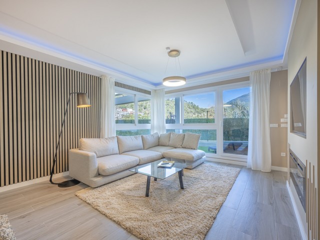 2 Schlafzimmer Apartment in Benahavís