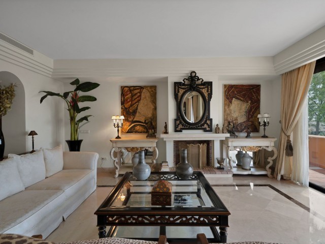 Penthouse in Puerto Banús