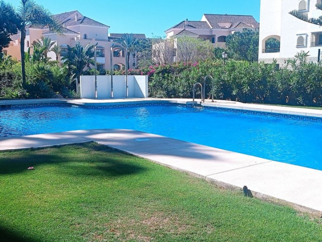 2 Bedrooms Apartment in Marbella