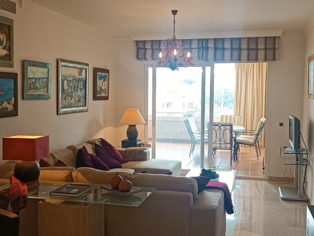2 Bedrooms Apartment in Marbella