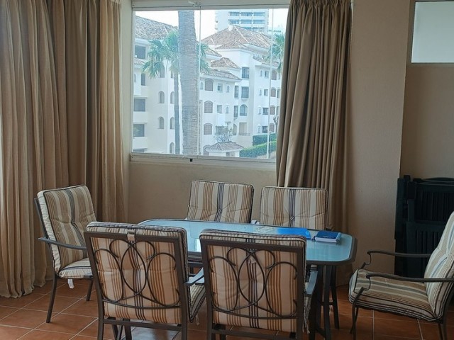 2 Bedrooms Apartment in Marbella