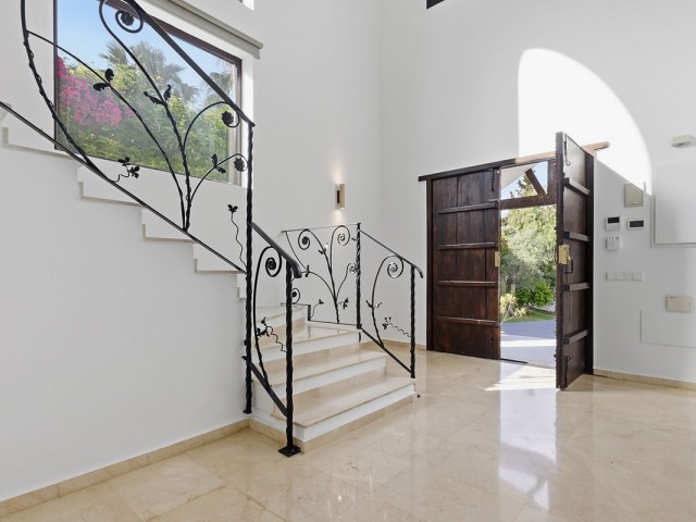 Villa avec 5 Chambres  à El Rosario