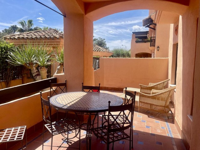 Appartement avec 3 Chambres  à Hacienda del Sol