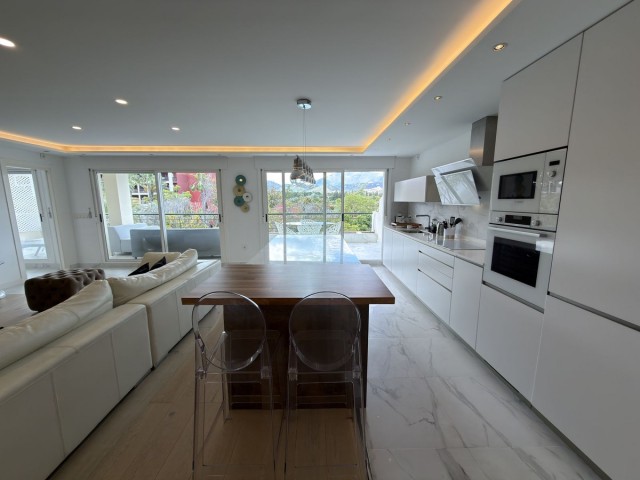 2 Bedrooms Apartment in San Pedro de Alcántara