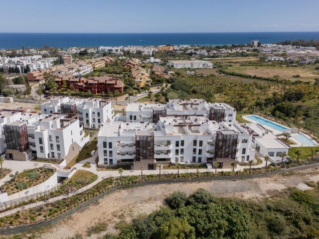 Appartement avec 3 Chambres  à Estepona