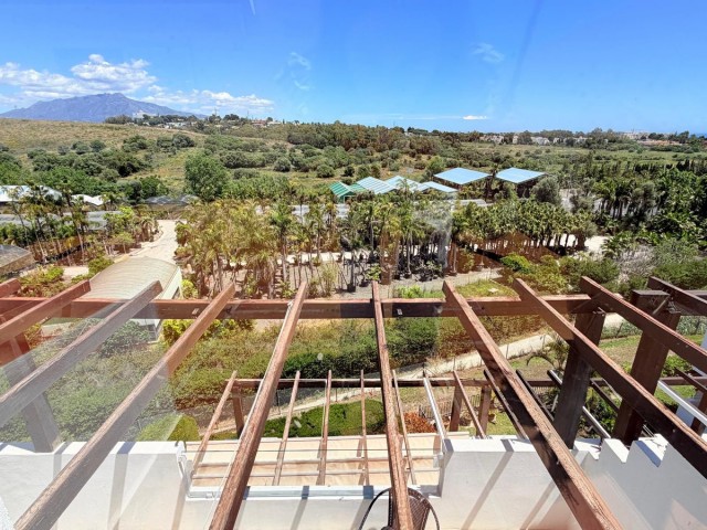 Appartement avec 3 Chambres  à Estepona