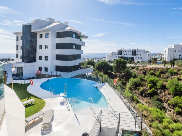 2 Bedrooms Apartment in Fuengirola