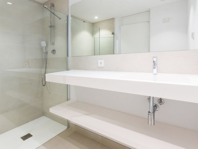2 Bedrooms Apartment in Fuengirola