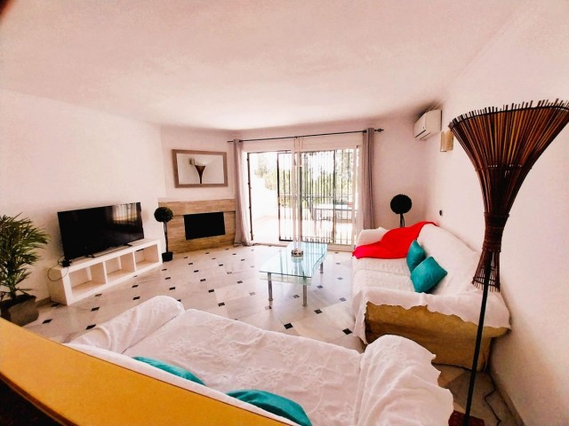 4 Schlafzimmer Reihenhaus in Mijas Costa