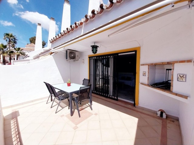4 Schlafzimmer Reihenhaus in Mijas Costa