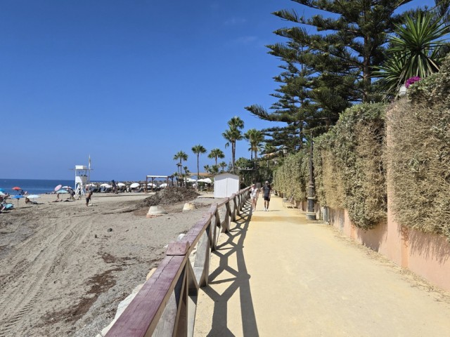 2 Bedrooms Apartment in Puerto Banús