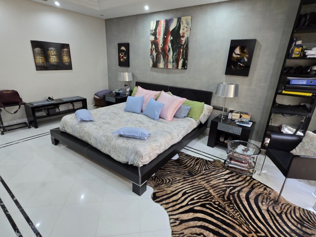 2 Bedrooms Apartment in Puerto Banús