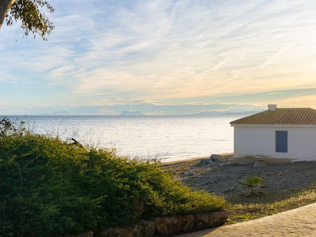 Appartement avec 4 Chambres  à Estepona