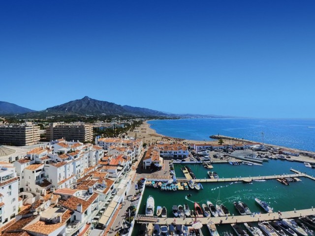 Penthouse in Puerto Banús